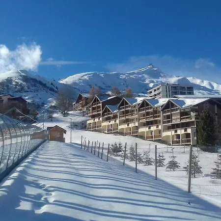 Renove Pour 4 Pers Avec Balcon Sud Pres Des Pistes Et Commerces - Fr-1-417-67 아파트 Fontcouverte-la-Toussuire